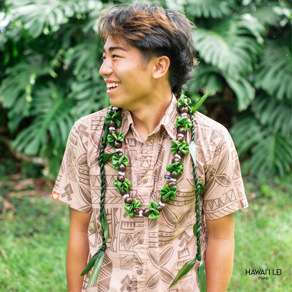 Kona Lei Set (Kukui Nut with Ti Leaf) - Hawai'i Lei Stand - Lei Shipping