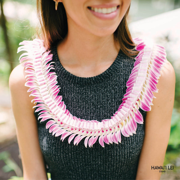 Honeybee Style Orchid Lei (Pattern Varies) - Hawai'i Lei Stand - Lei Shipping