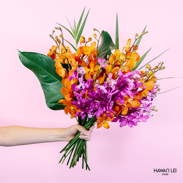 The Mokara Orchid Bouquet (Seasonal Colors Vary) - Hawai'i Lei Stand - Lei Shipping