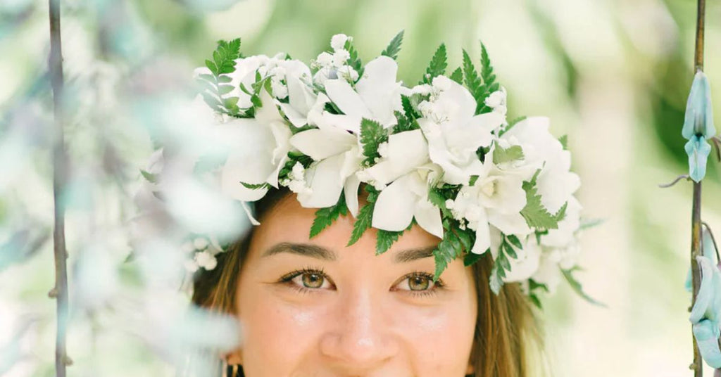 Different Bridal Lei Styles: Open-Ended vs. Closed Lei