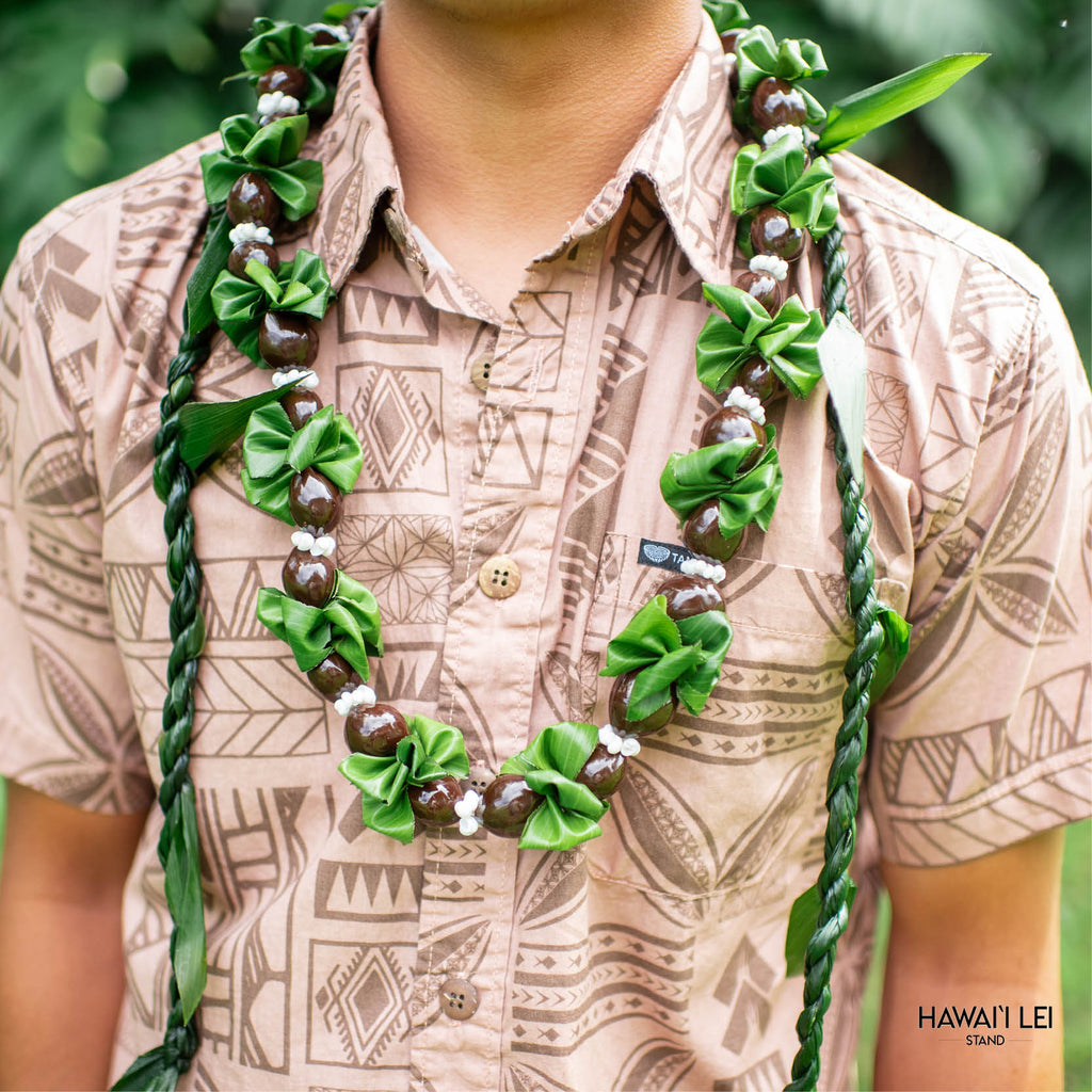 Kona Lei Set (Kukui Nut with Ti Leaf) - Hawai'i Lei Stand - Lei Shipping