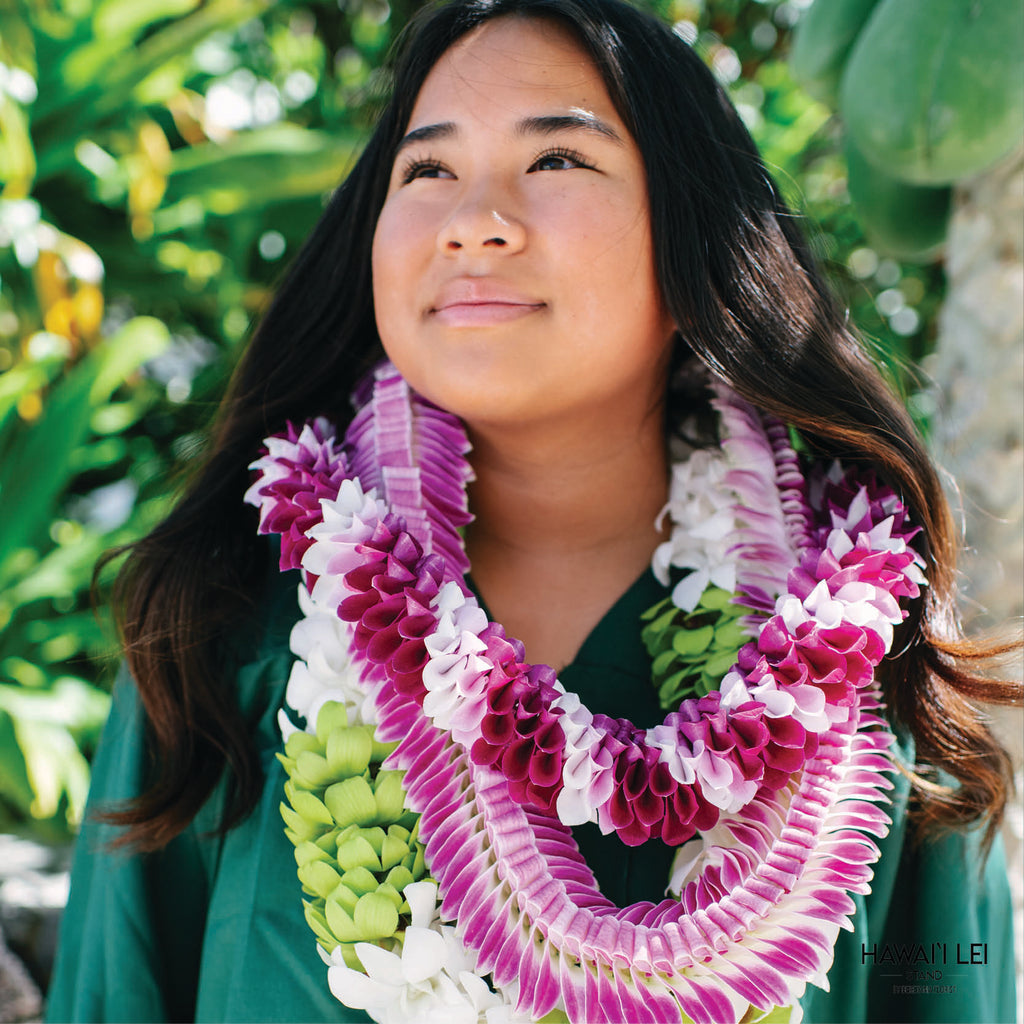 Wisconsin Lei Mele Graduation Lei Set (Seasonal Colors Vary) | Leis for Graduation ...