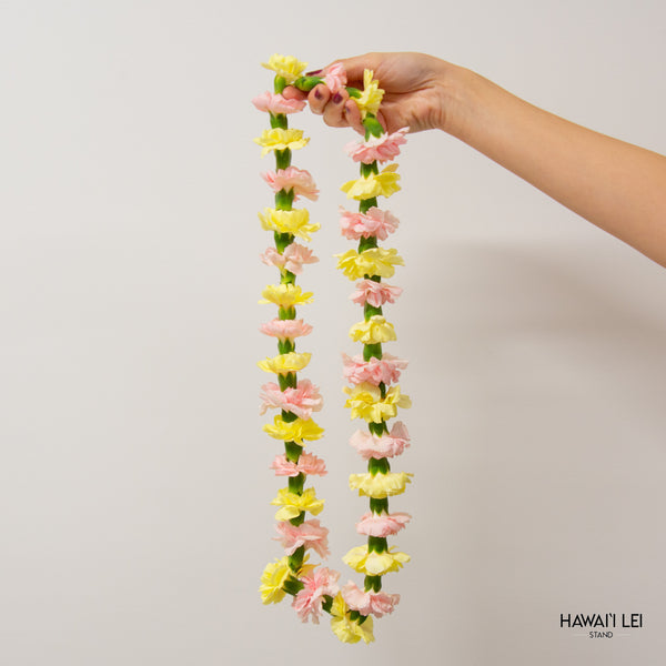 Carnation Lei (Color Varies) - Hawai'i Lei Stand - Lei Shipping